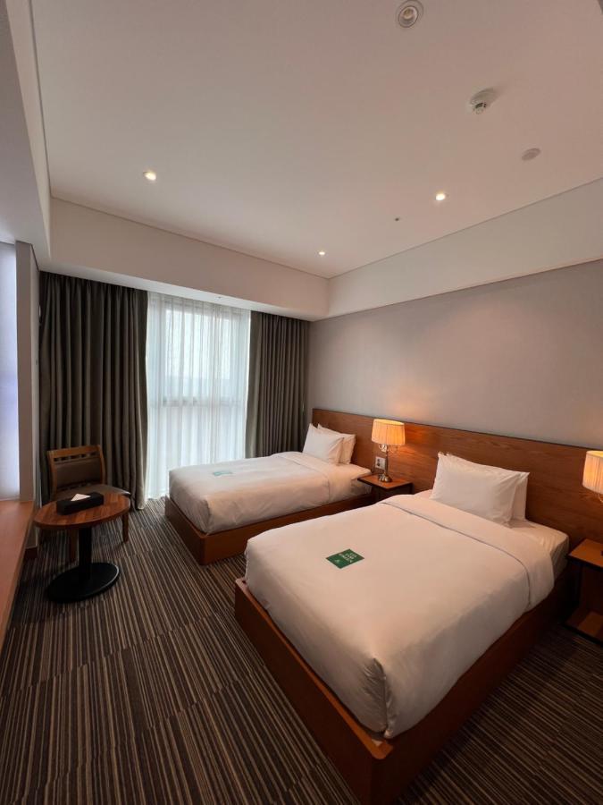 Hotel Tour Incheon Airport Hotel & Suites מראה חיצוני תמונה