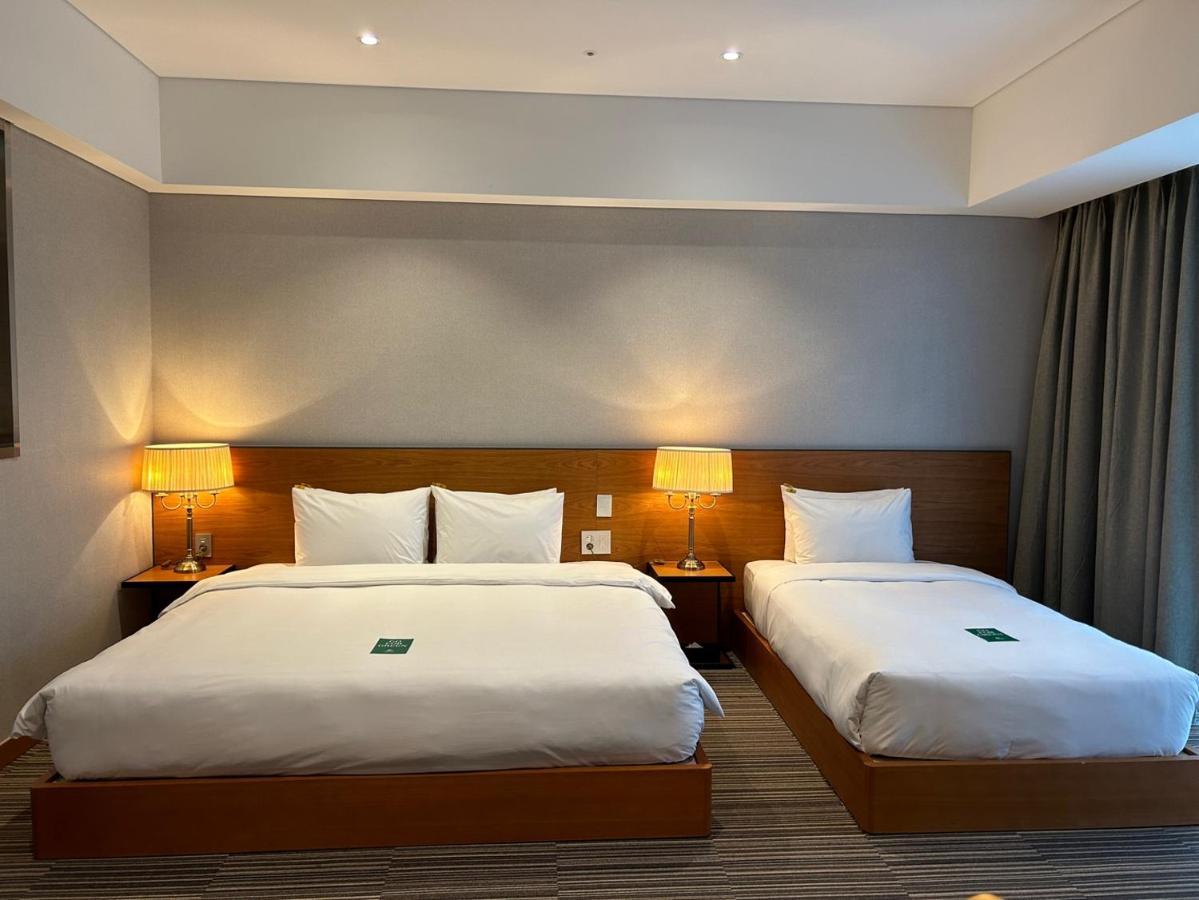 Hotel Tour Incheon Airport Hotel & Suites מראה חיצוני תמונה